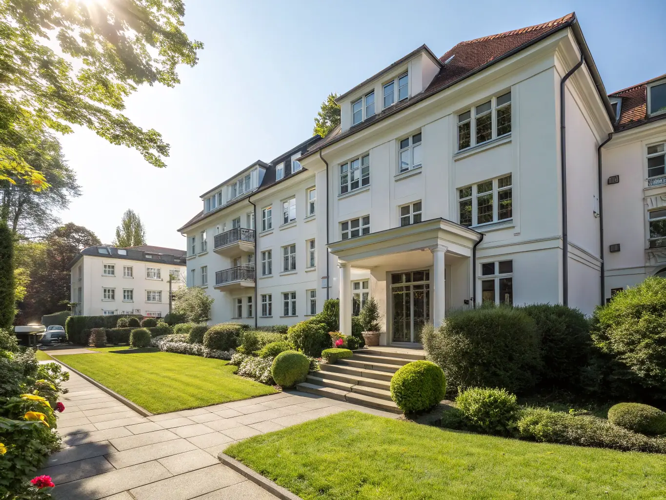 Renoviertes Mehrfamilienhaus in Hamburg, Deutschland